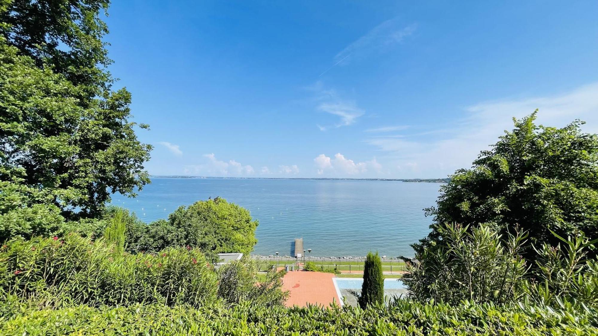 Casa Vacanze Blue Lake Padenghe sul Garda Exterior photo
